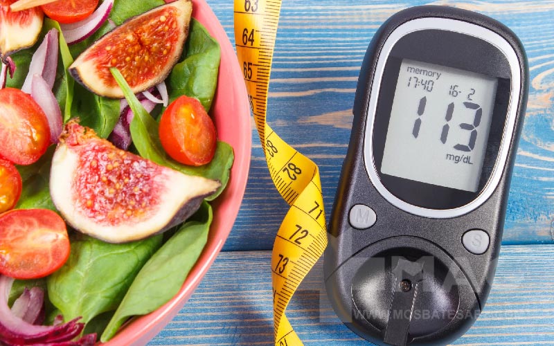 کنترل قند خون در مهمانی؛ چطور بدون استرس لذت ببریم؟